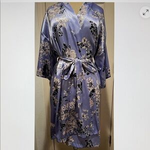 Apt 9 Floral Satin Kimono RobeBlue Lightweight